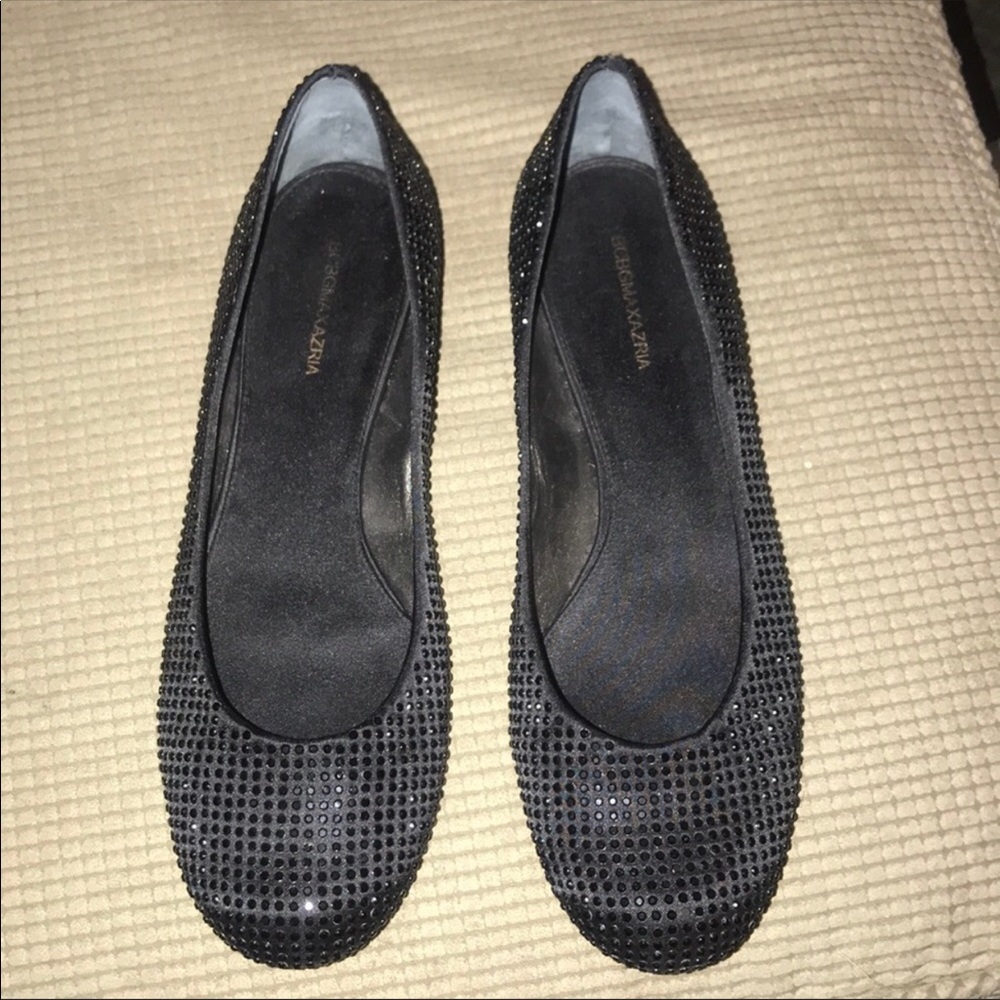 BCBG dressy flats